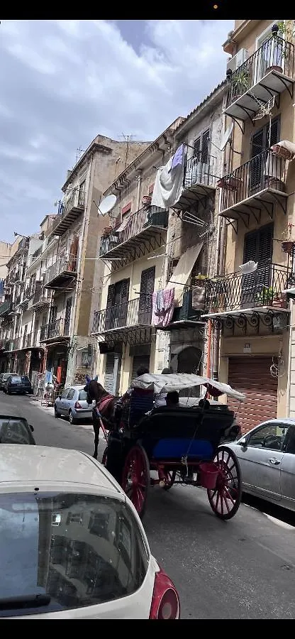 La Casa Di Tabbi Διαμέρισμα Παλέρμο